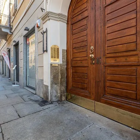 Apartment Loft Alma Rosa Vicino A Piazza Vittorio Turin